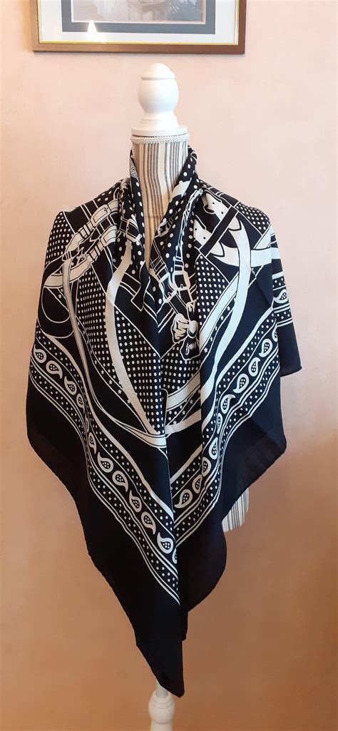 Hermès Shawl Scarf Grand Manege Bandana Cashmere and Silk 